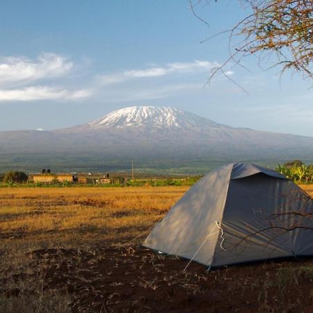 Amboseli Cultural Camping Eksteriør billede