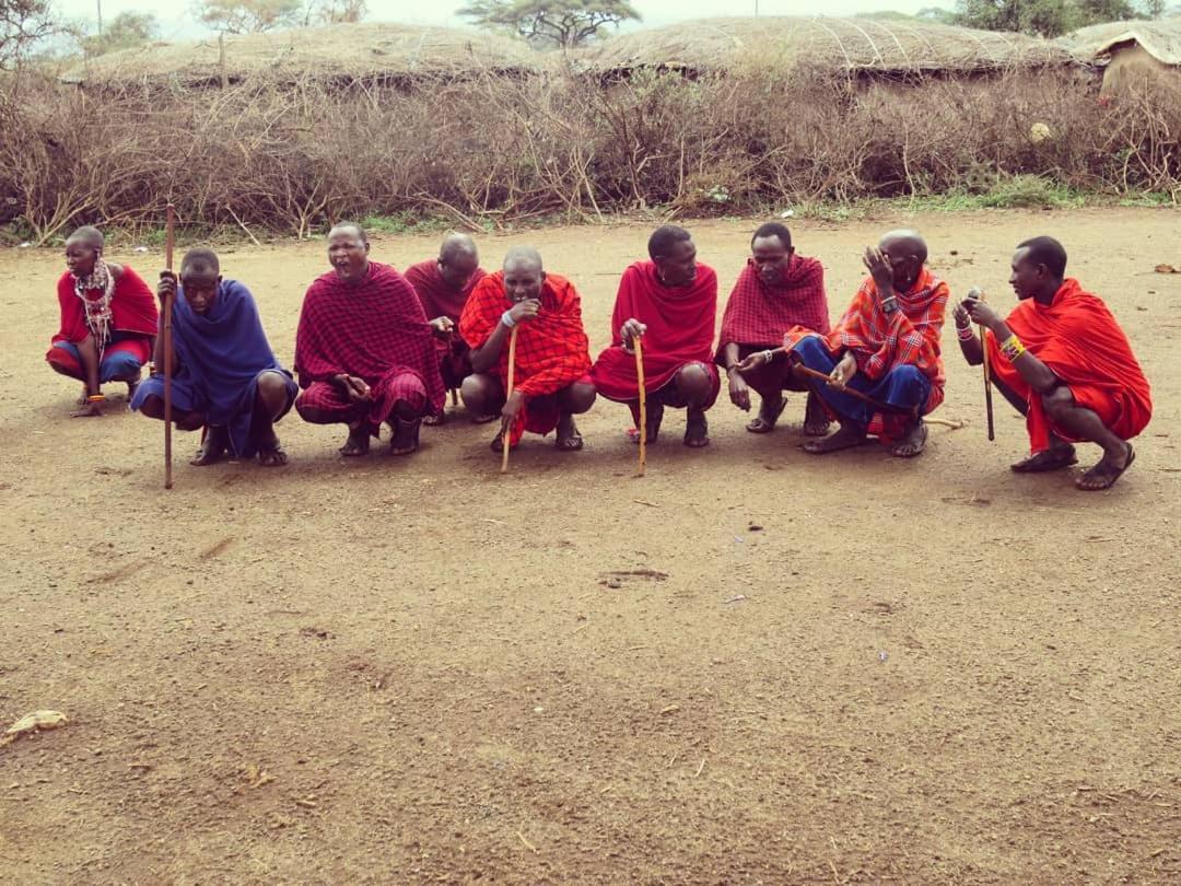 Amboseli Cultural Camping Eksteriør billede
