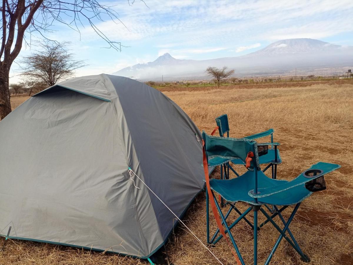 Amboseli Cultural Camping Eksteriør billede