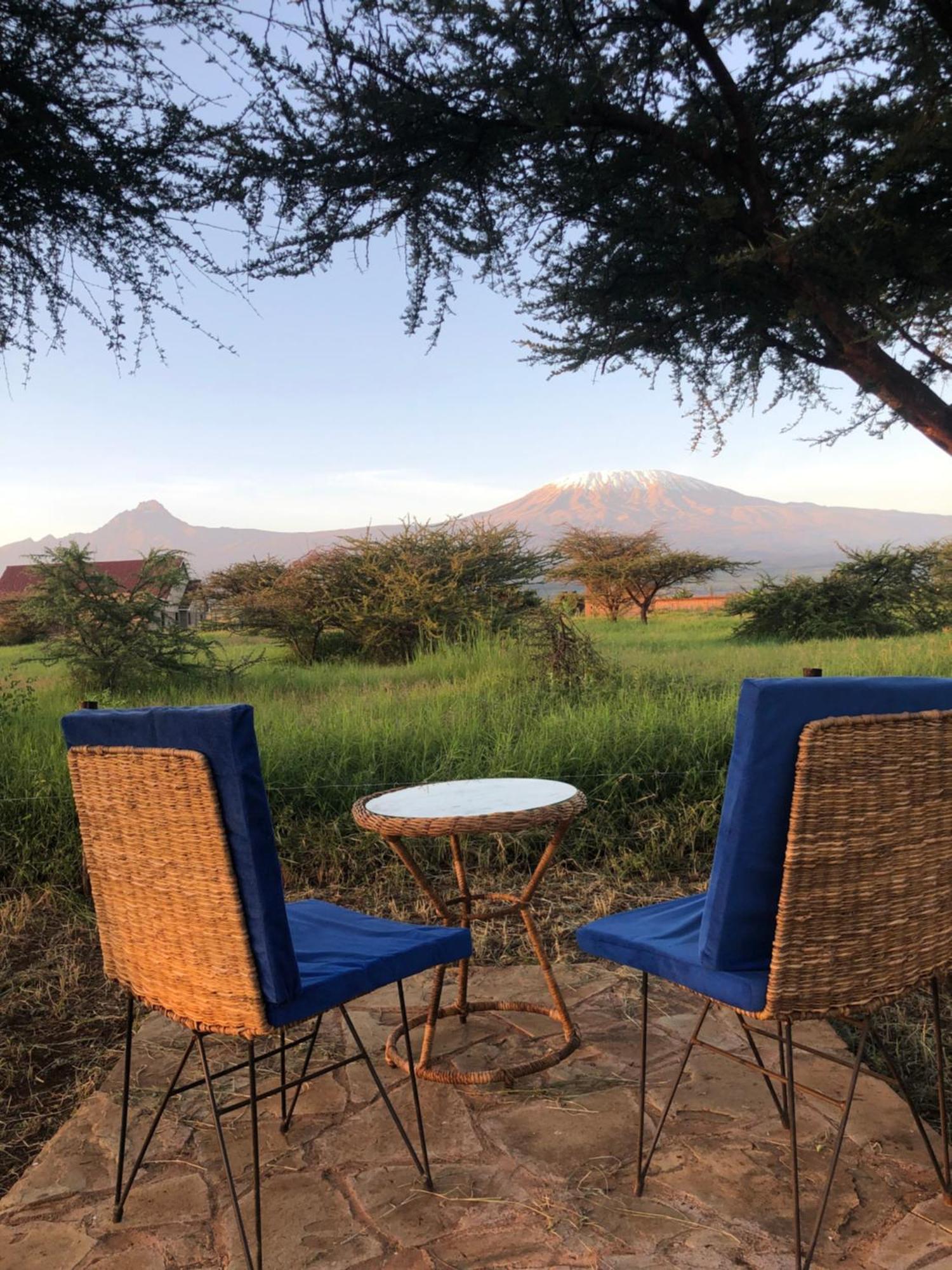 Amboseli Cultural Camping Eksteriør billede